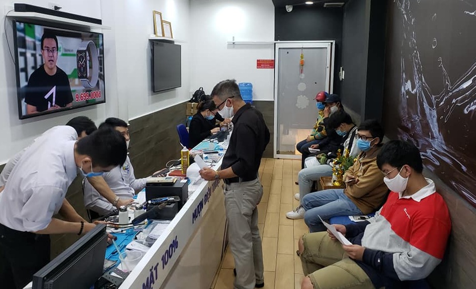 Dịch vụ thay cảm ứng iPhone XR tại Bệnh Viện Điện Thoại 24h hứa hẹn đem lại sự hài lòng cho khách hàng