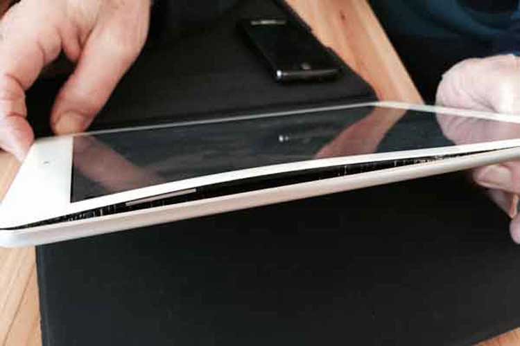iPad Air 2 bị hỏng pin 