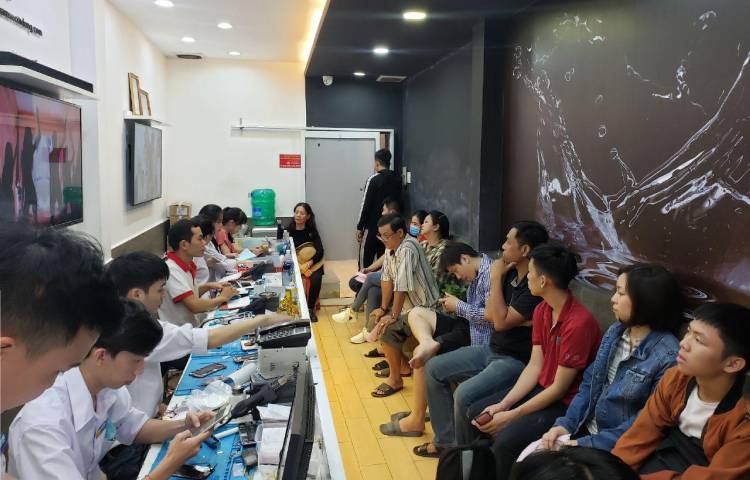 Sửa chữa tại Bệnh Viện Điện Thoại 24h