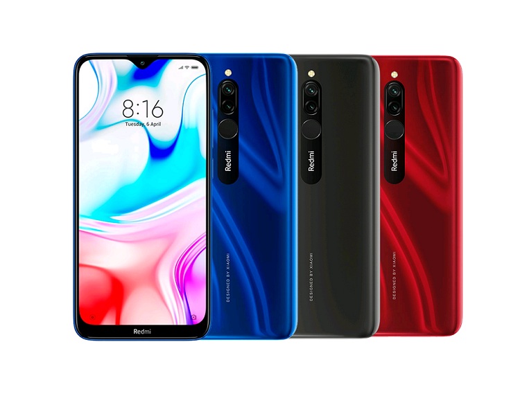 Nơi đặt camera selfie của Redmi 8 được thiết kế theo hình giọt nước giúp mở rộng không gian cảm ứng