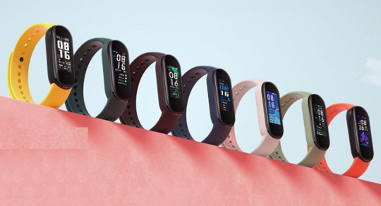 So sánh Mi Band 5 vs Mi Band 4, có gì mới