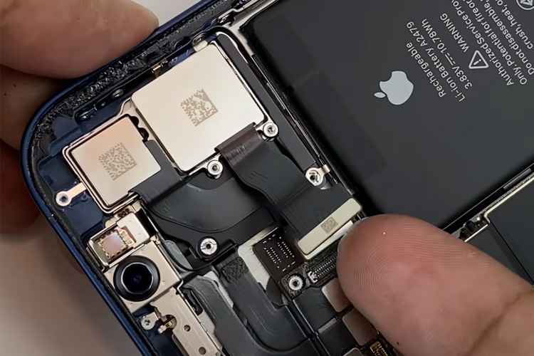 thay camera iphone 12 ở đâu tại tphcm