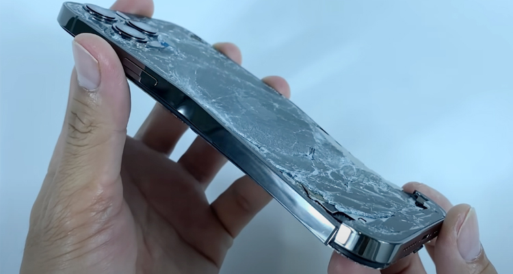 thay vo iphone 12 pro max o dau tot