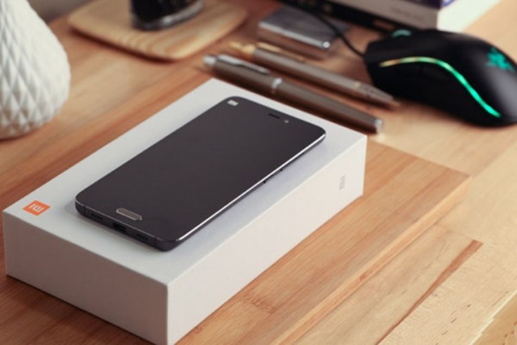Thay mặt kính Xiaomi mi 5 uy tín chất lượng