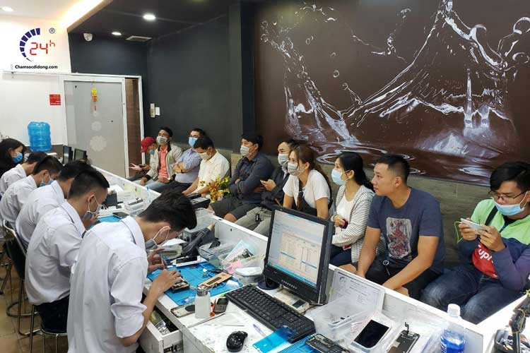 Sửa hao pin iPhone XS Max
