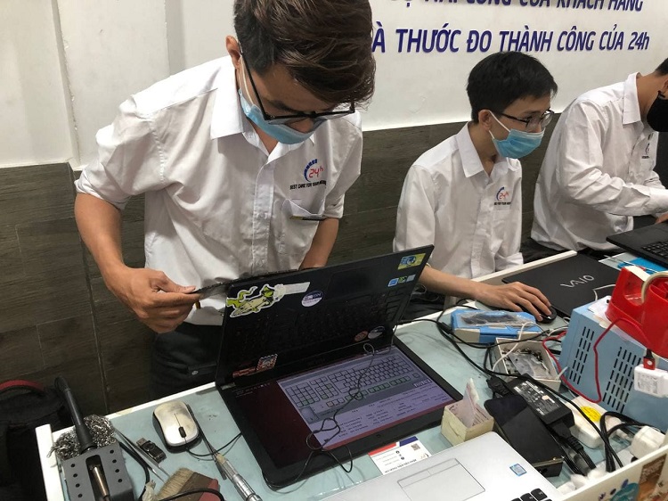 thay bàn phím laptop Dell Inspiron 3421 
