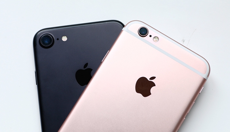 pin iphone 6 va 7 co giong nhau khong